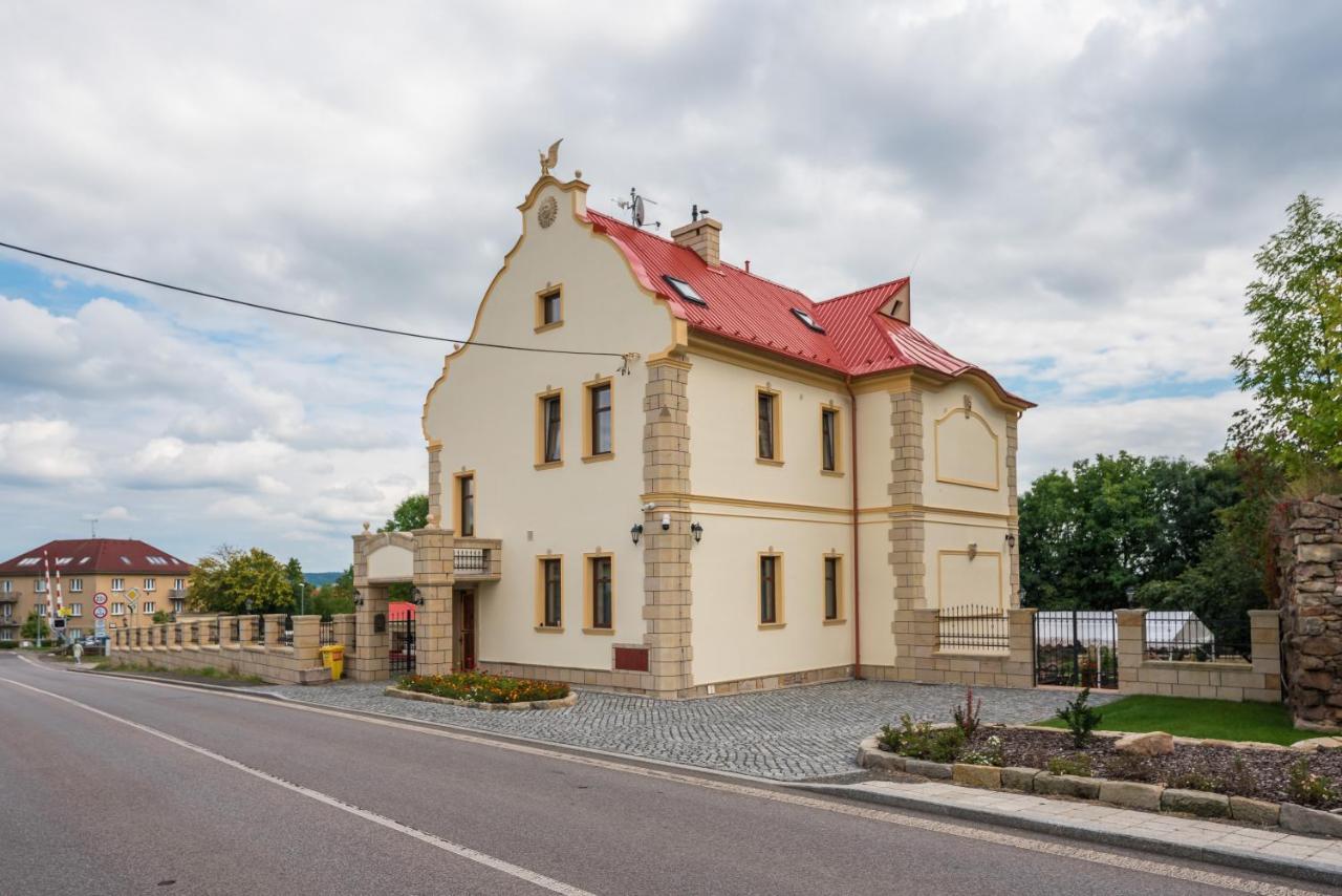 Villa Libosad Jicin Exterior photo